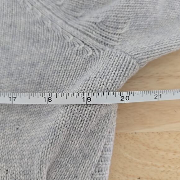 Garnet Hill‎ Cabled 100% Cashmere Turtleneck Sweater Gray Size Medium Mock Neck - Picture 5 of 10